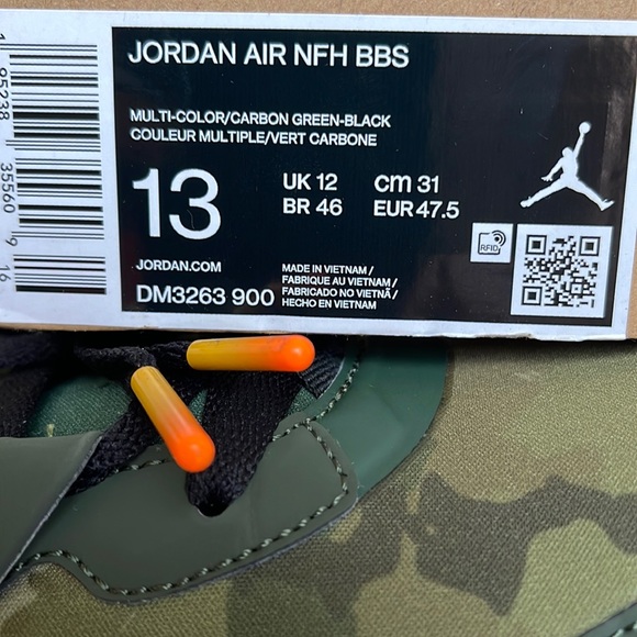 Jordan Air NFH "Bayou Boys"
Men’
Multi-Color/Black/White/Carbon Green
DM3263-900 - Picture 15 of 16